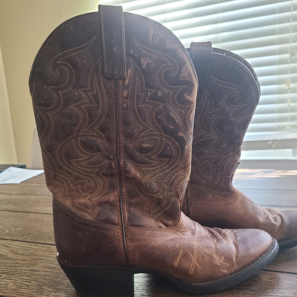 Womens Laredo cowgirl bootd